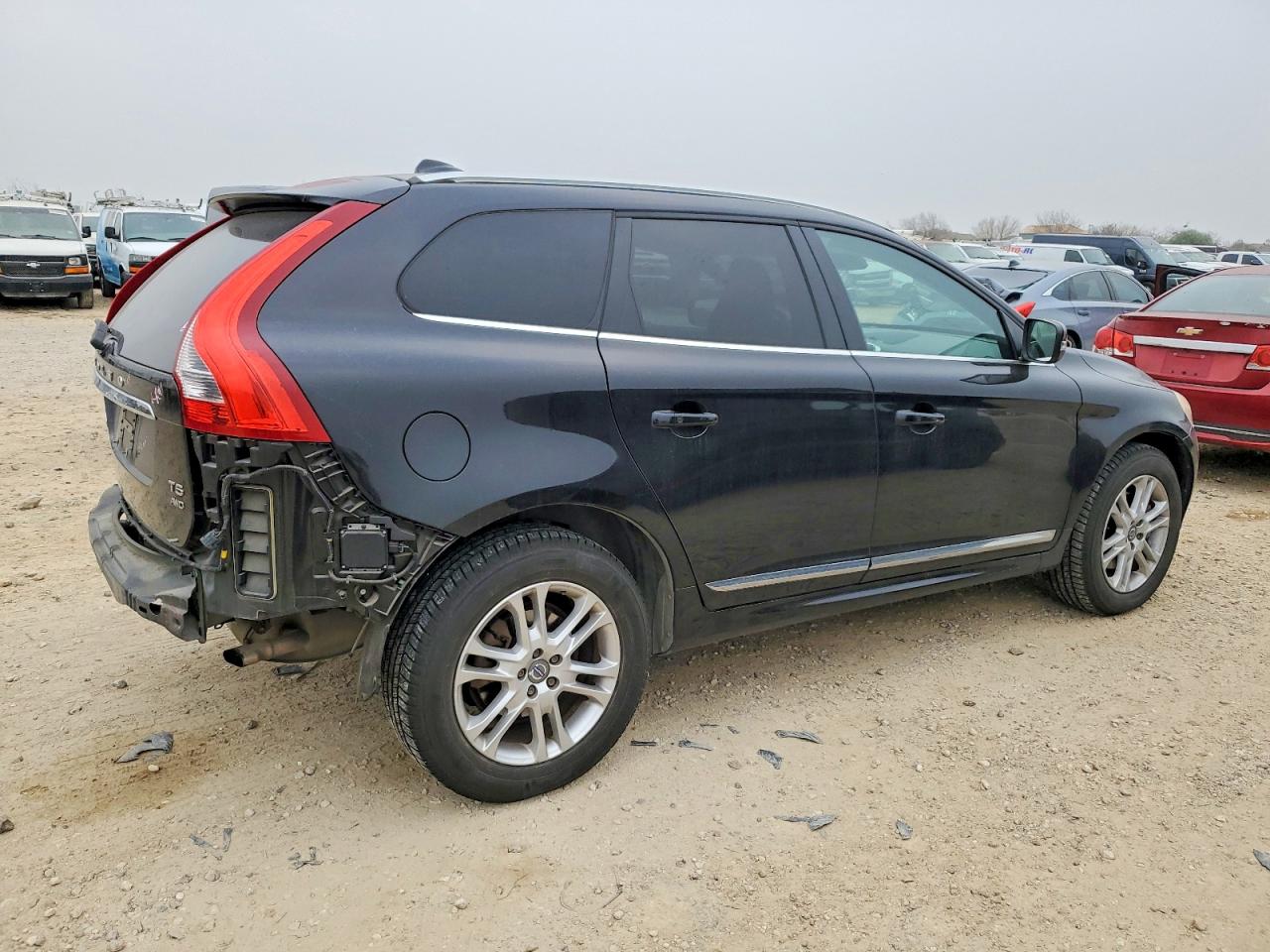 2015 VOLVO XC60 T5 PLATINUM photo 5