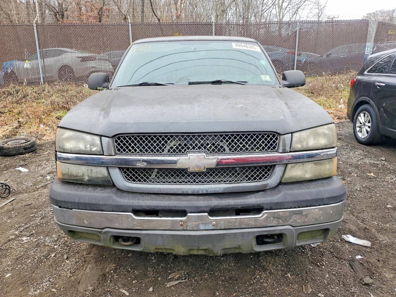 2004 CHEVROLET SILVERADO C1500 photo 5