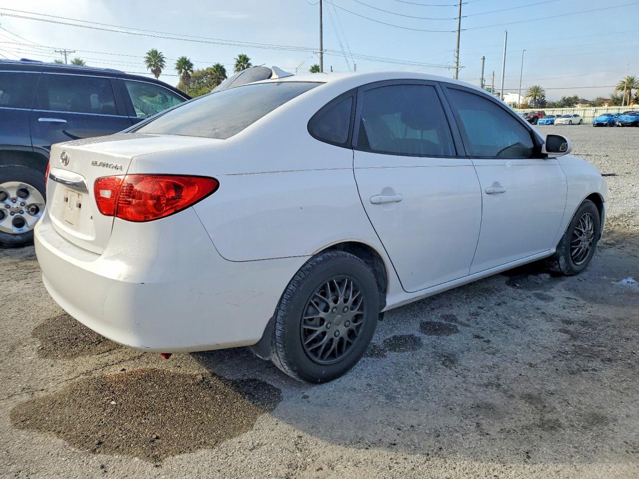 2010 HYUNDAI ELANTRA BLUE photo 3