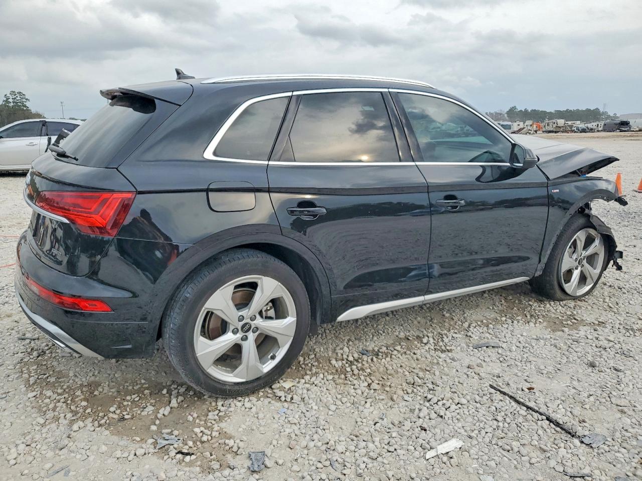 2024 AUDI Q5 PREMIUM PLUS 45 photo 3