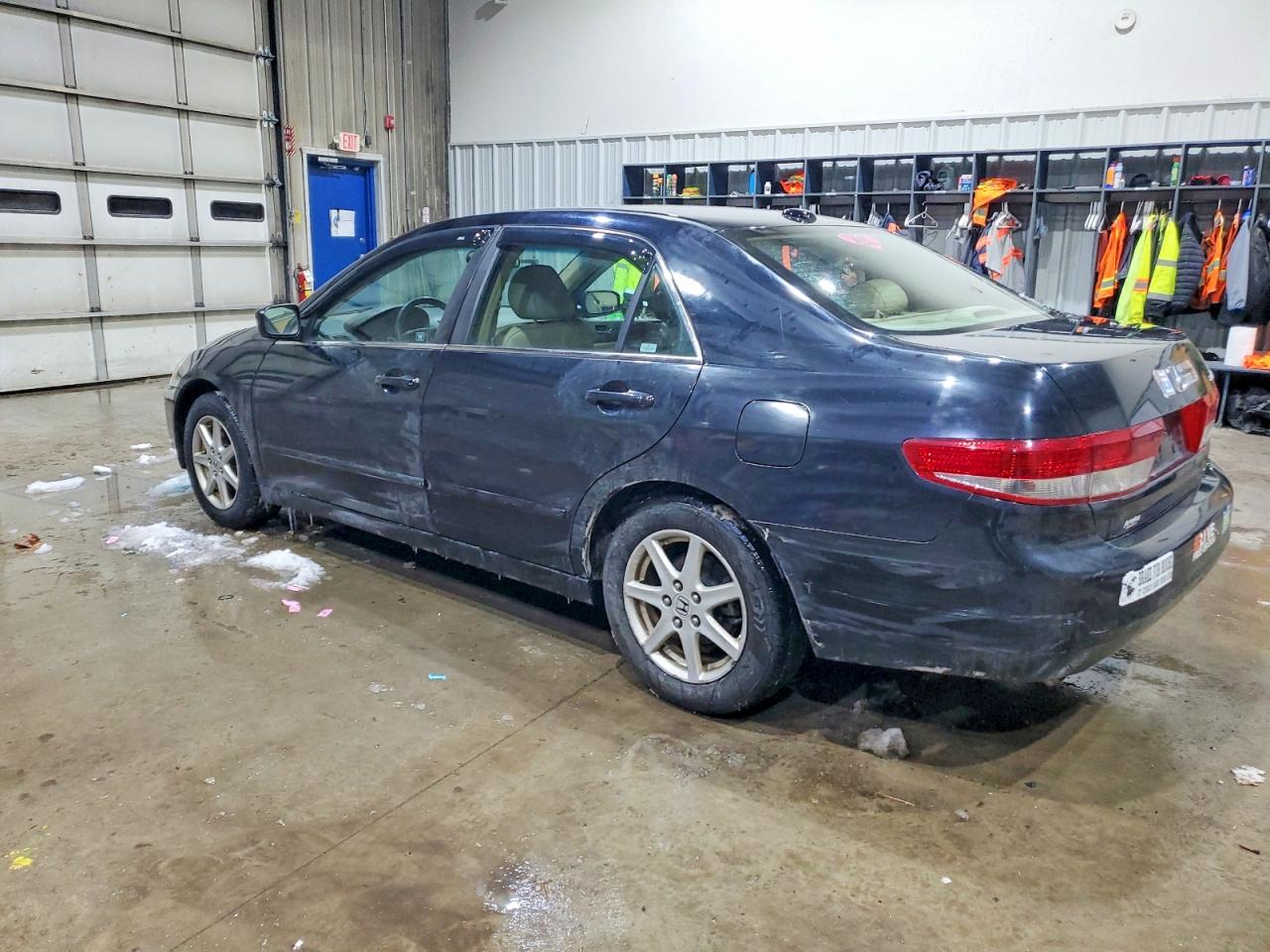 2004 HONDA ACCORD EX photo 2