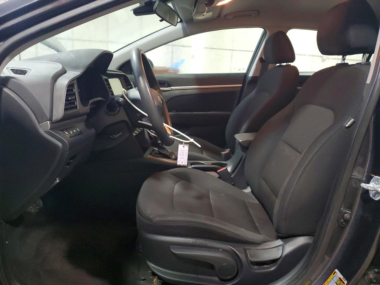 2020 HYUNDAI ELANTRA SEL photo 7