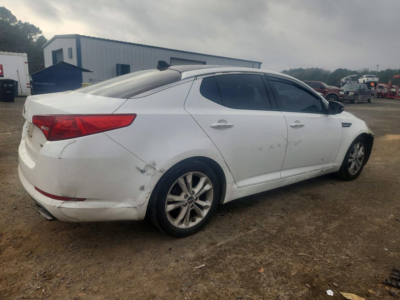 2011 KIA OPTIMA EX photo 3