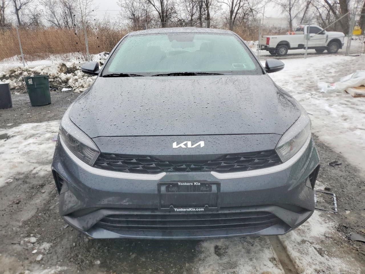 2023 KIA FORTE LX photo 5