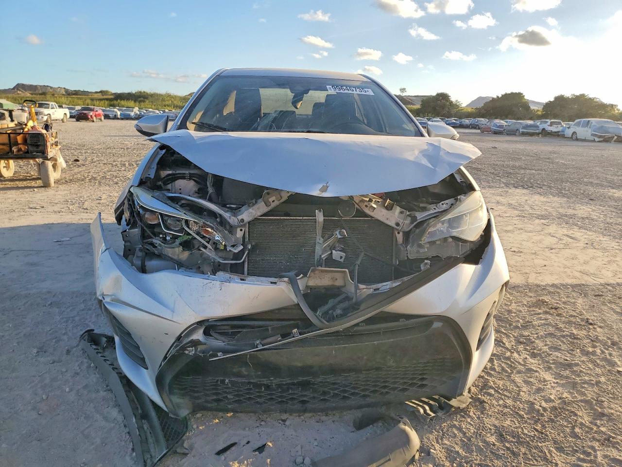 2018 TOYOTA COROLLA L photo 5