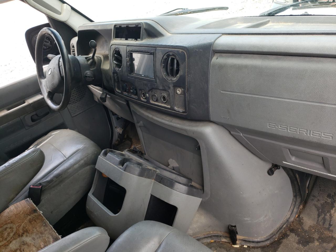 2011 FORD ECONOLINE E350 SUPER DUTY CUTAWAY VAN photo 8