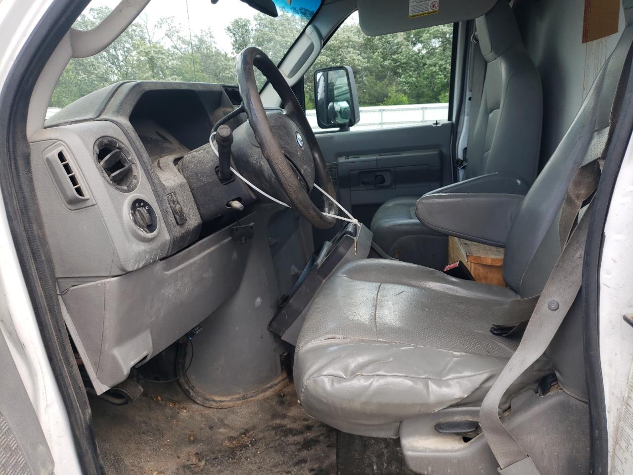 2011 FORD ECONOLINE E350 SUPER DUTY CUTAWAY VAN photo 7