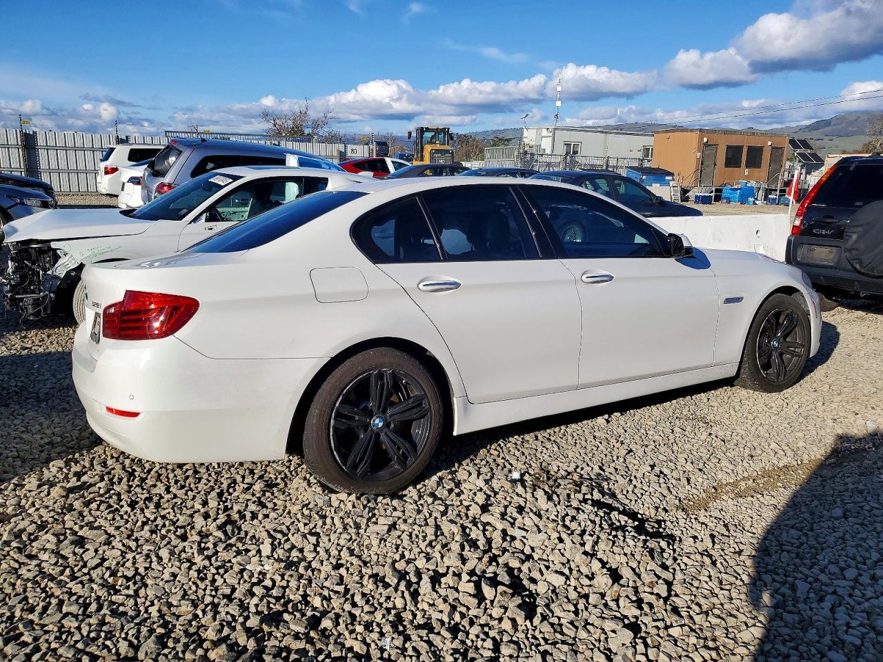 2015 BMW 528 I photo 3