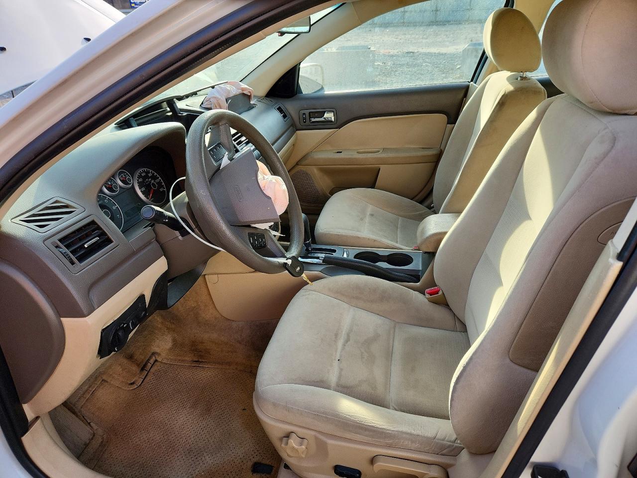2008 FORD FUSION SE photo 7
