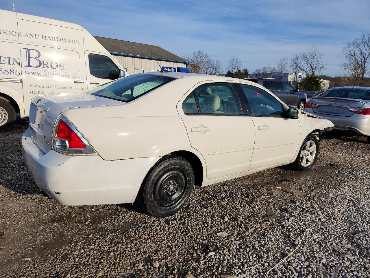 2008 FORD FUSION SE photo 3