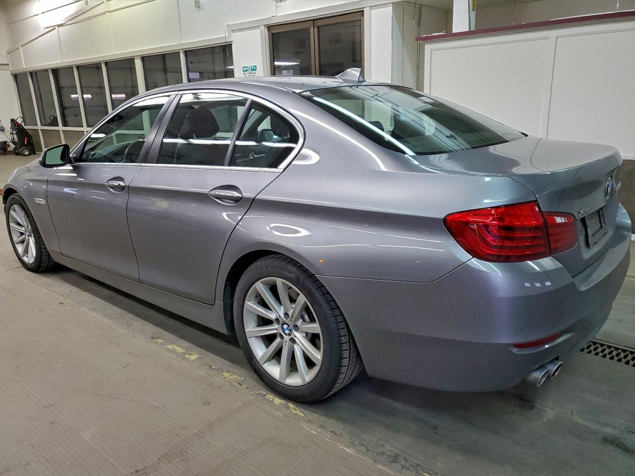 2014 BMW 535 D XDRIVE photo 2
