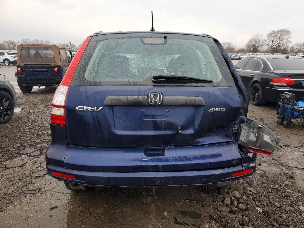 2010 HONDA CR-V LX photo 6
