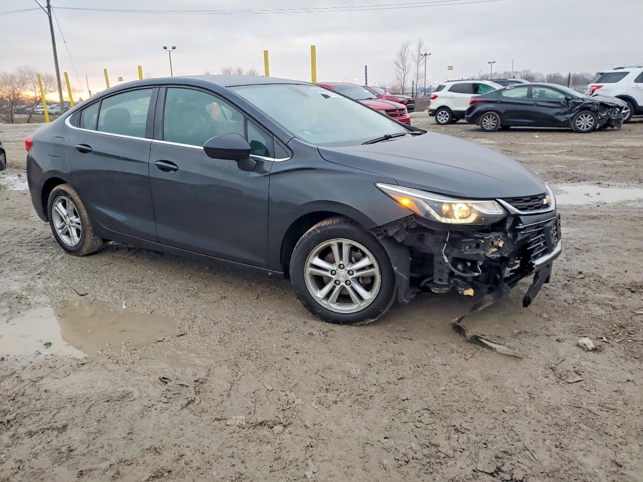 2017 CHEVROLET CRUZE LT photo 4