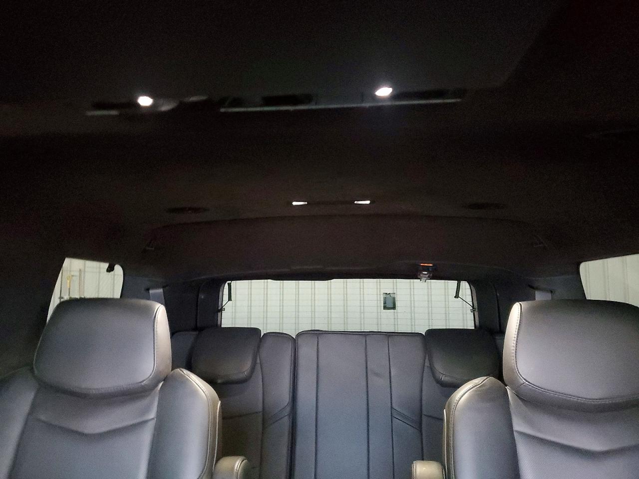 2015 CADILLAC ESCALADE PLATINUM photo 10