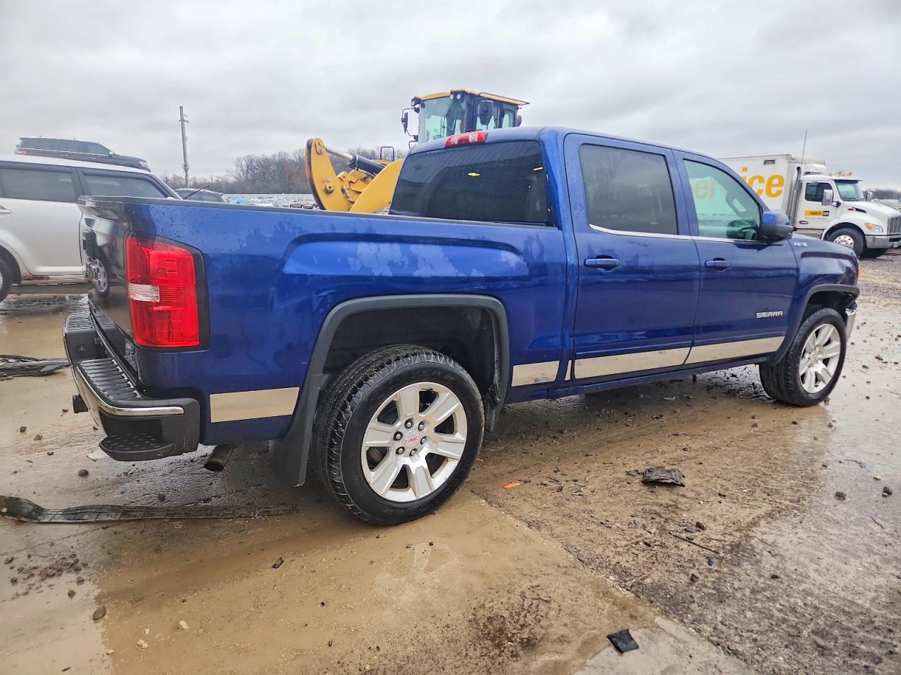 2014 GMC SIERRA K1500 SLE photo 3