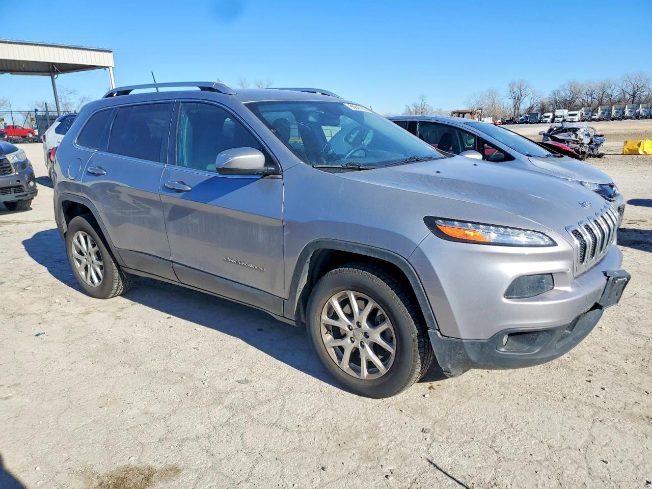 2018 JEEP CHEROKEE LATITUDE photo 4