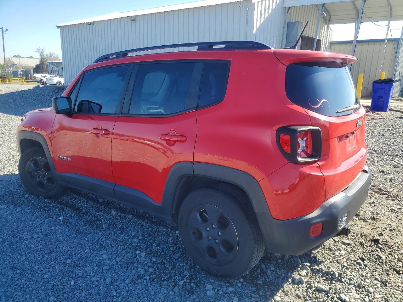 2017 JEEP RENEGADE SPORT photo 2