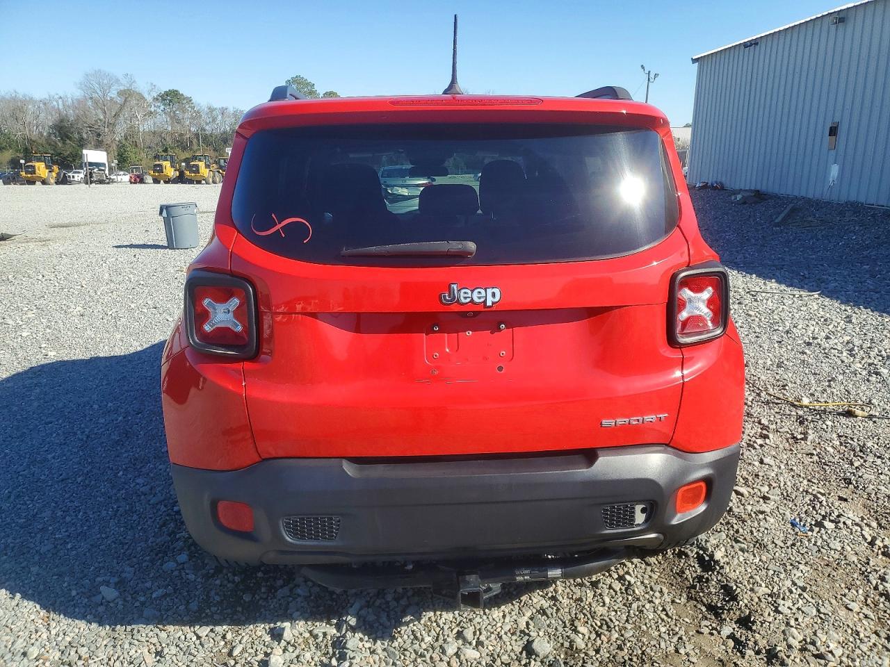 2017 JEEP RENEGADE SPORT photo 6