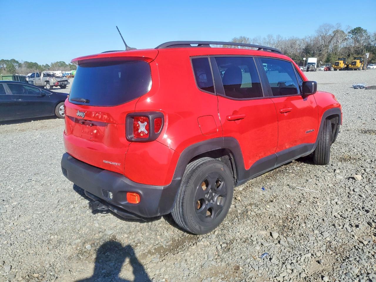 2017 JEEP RENEGADE SPORT photo 3