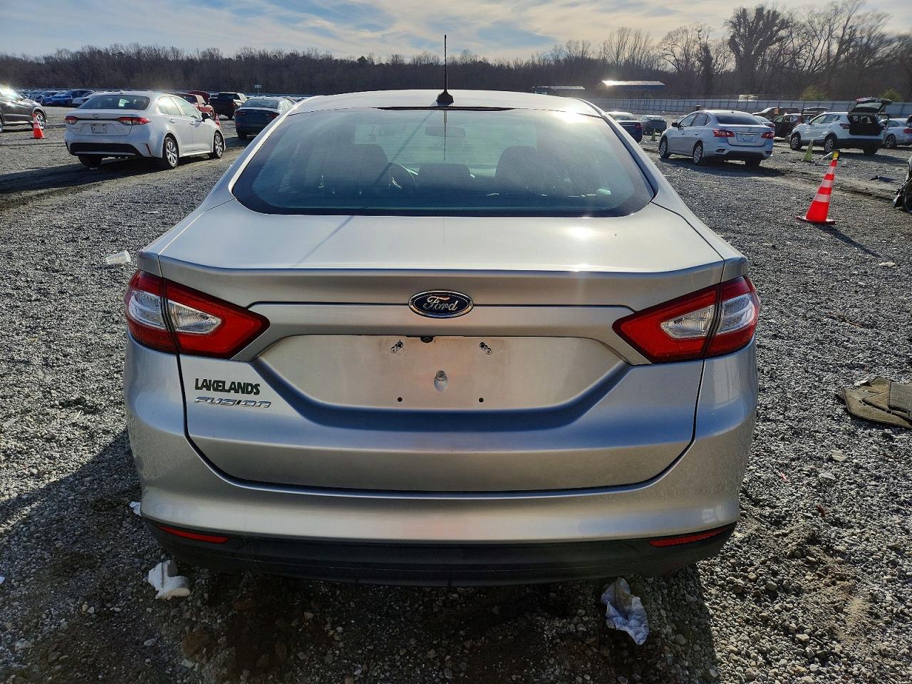 2015 FORD FUSION S photo 6