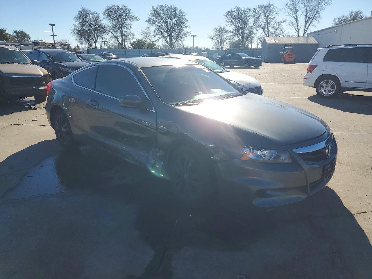 2012 HONDA ACCORD LX photo 4