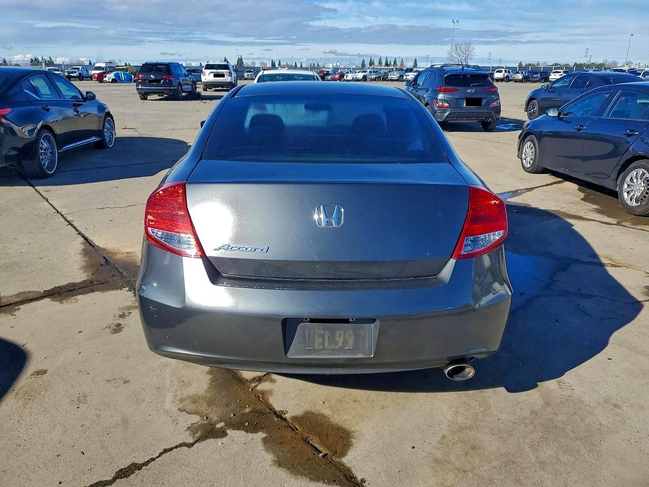 2012 HONDA ACCORD LX photo 6