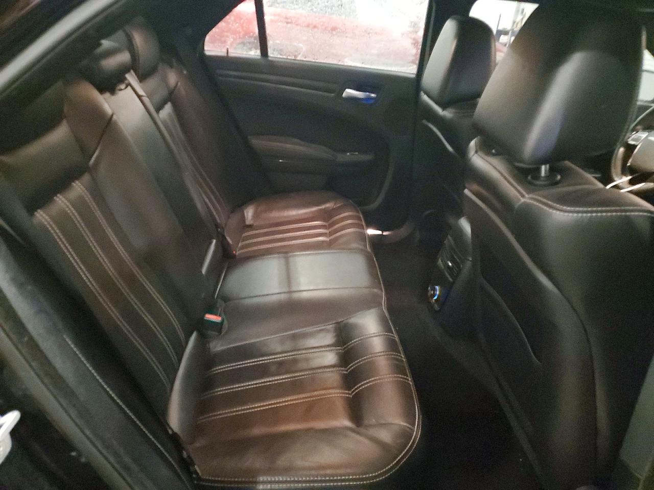 2014 CHRYSLER 300 S photo 10