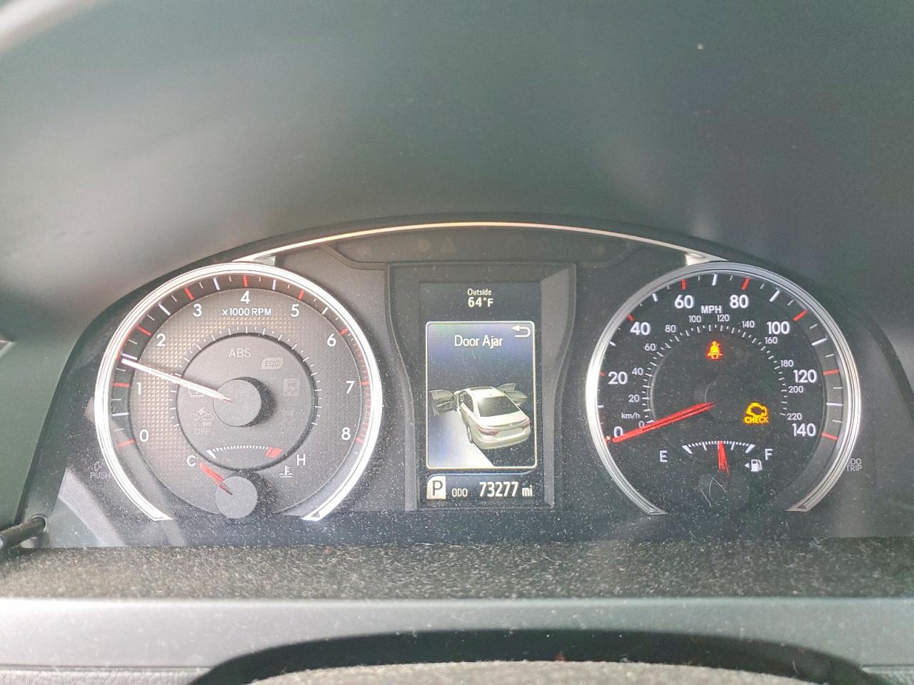 2017 TOYOTA CAMRY LE photo 9