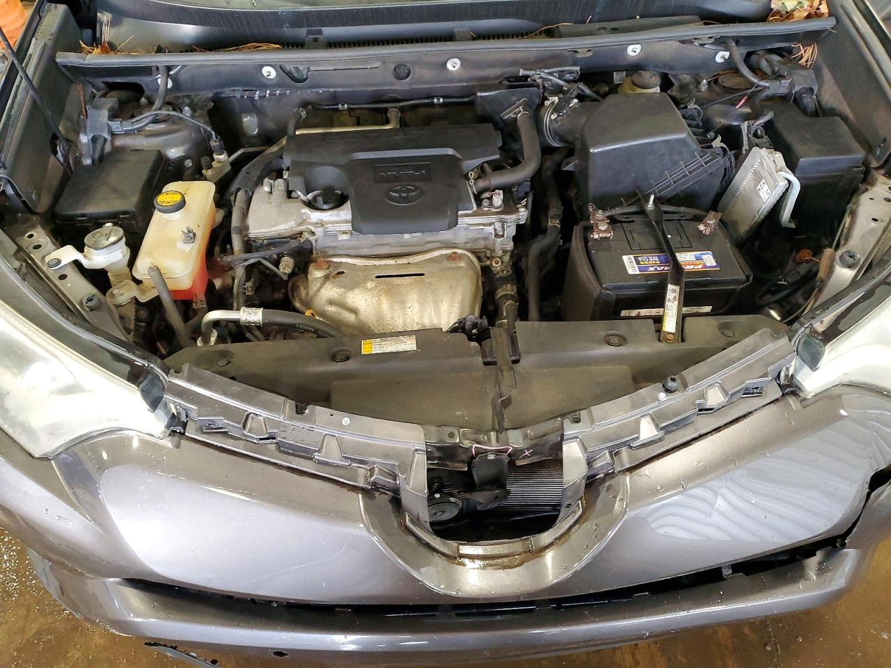 2016 TOYOTA RAV4 XLE photo 12