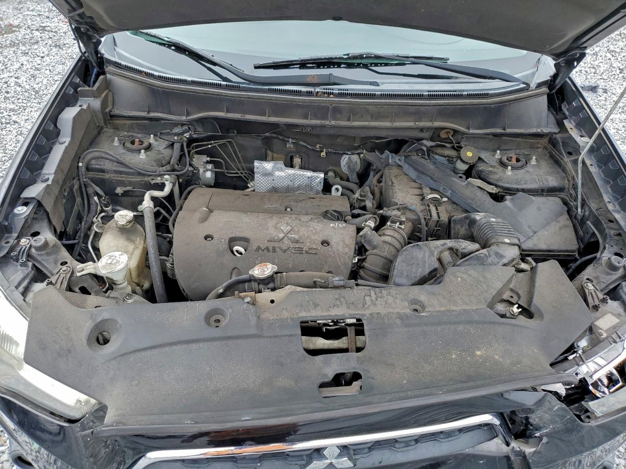 2014 MITSUBISHI OUTLANDER SPORT ES photo 12