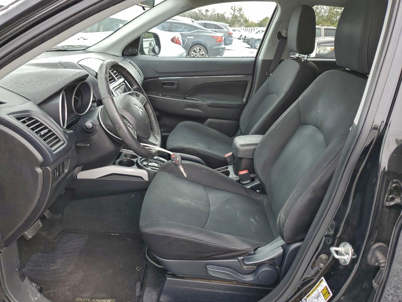 2014 MITSUBISHI OUTLANDER SPORT ES photo 7