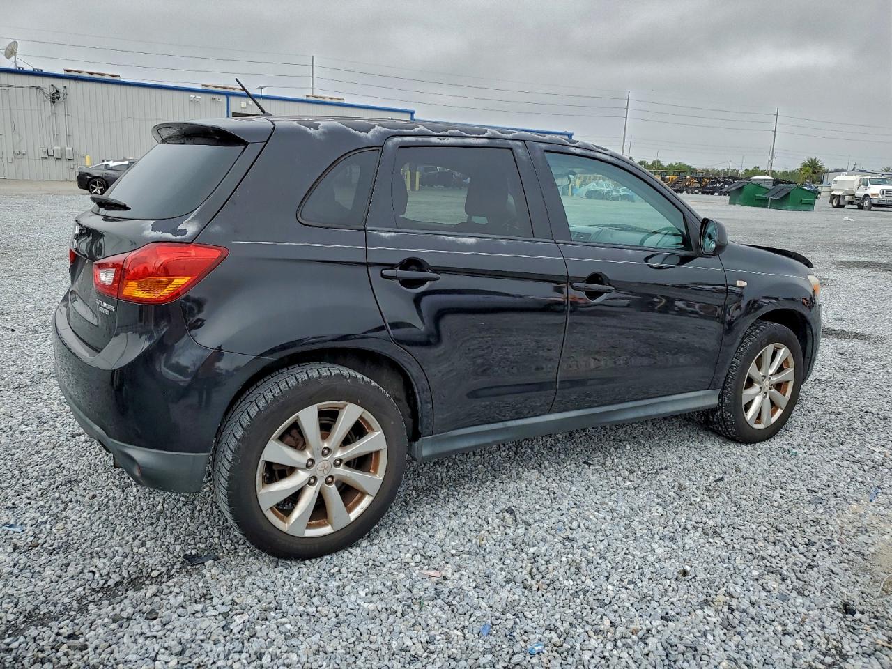 2014 MITSUBISHI OUTLANDER SPORT ES photo 3