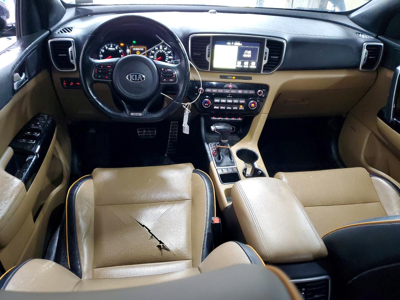 2017 KIA SPORTAGE SX photo 8