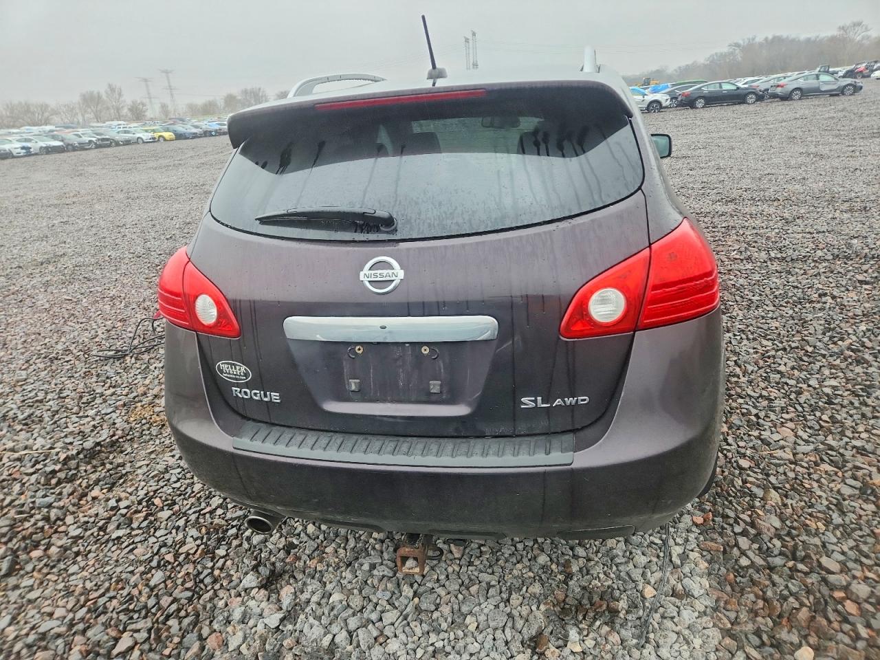2011 NISSAN ROGUE S photo 6