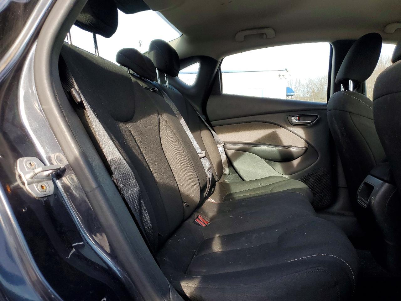 2013 DODGE DART SXT photo 10