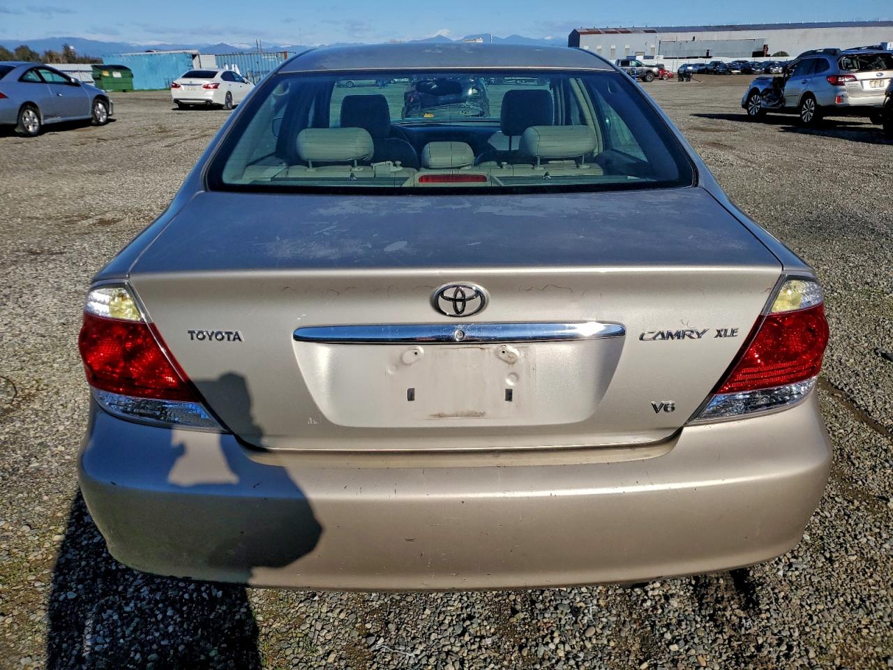 2005 TOYOTA CAMRY LE photo 6
