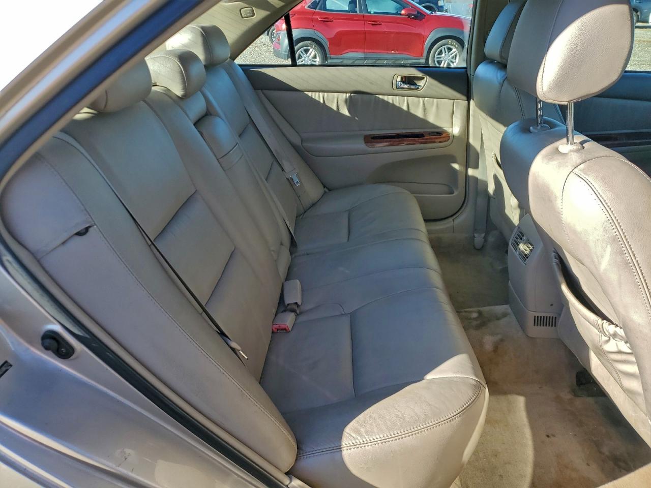2005 TOYOTA CAMRY LE photo 10