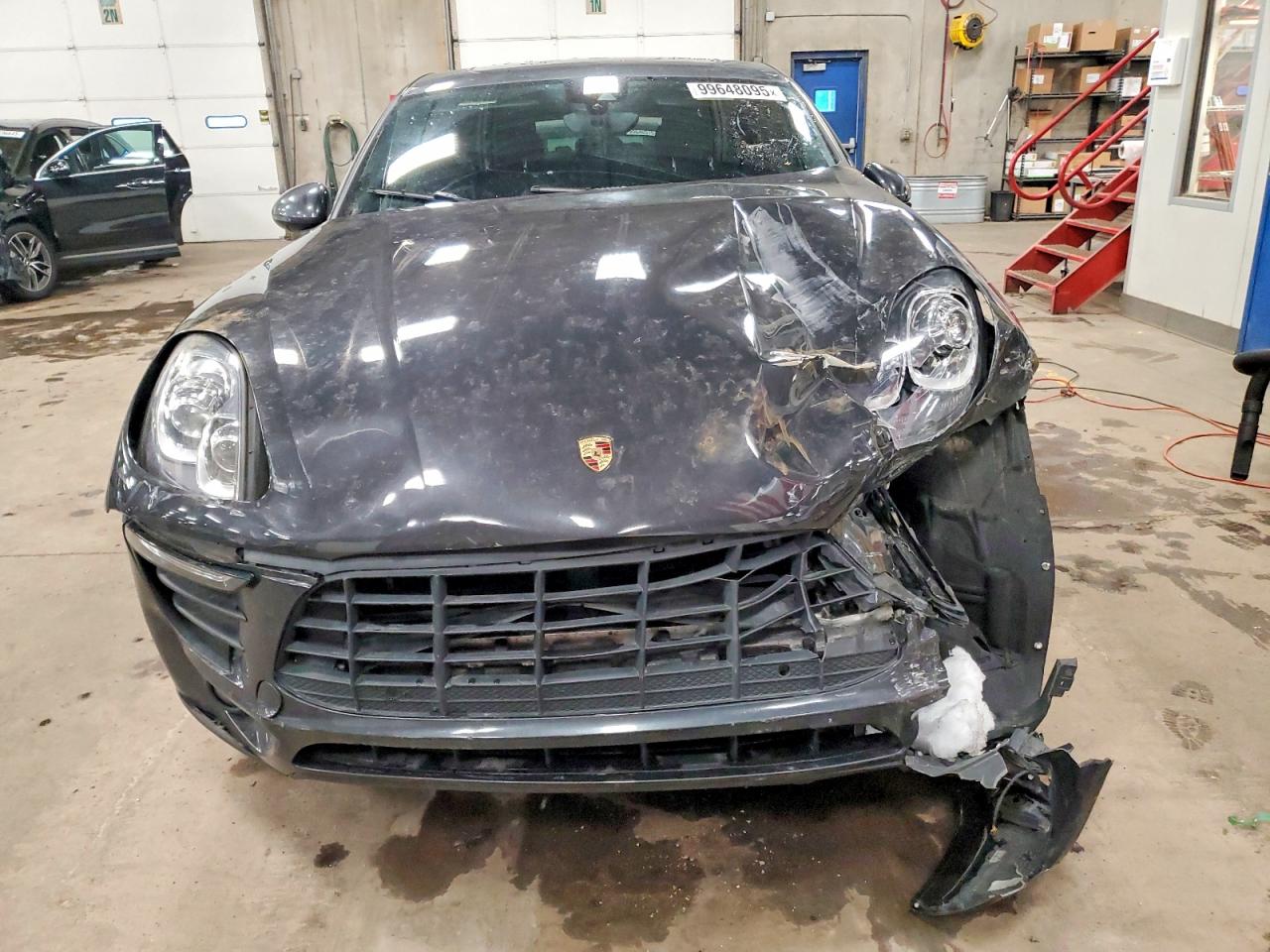 2018 PORSCHE MACAN photo 5