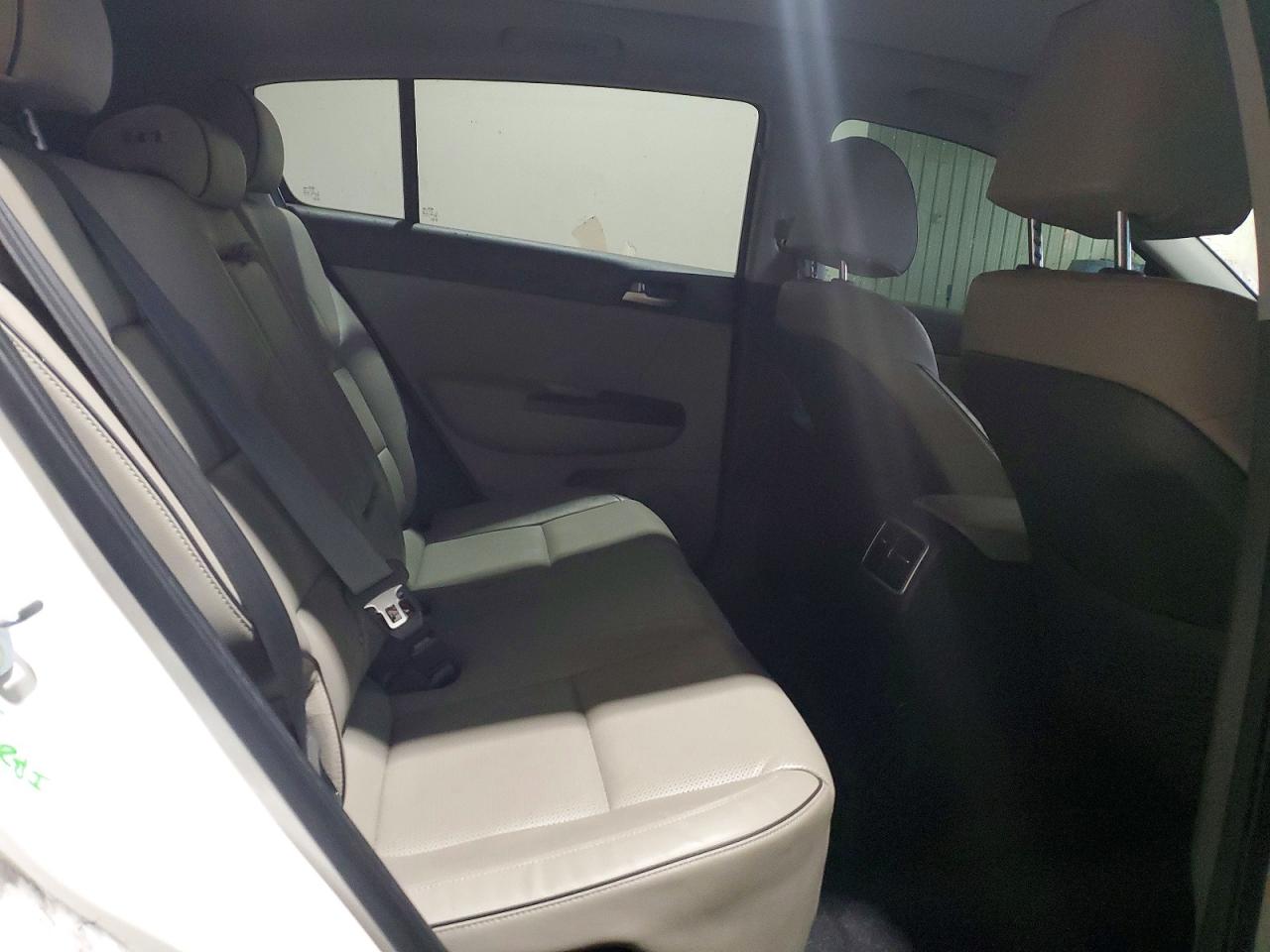 2017 KIA SPORTAGE EX photo 11