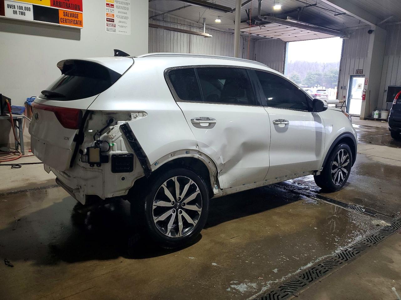 2017 KIA SPORTAGE EX photo 3