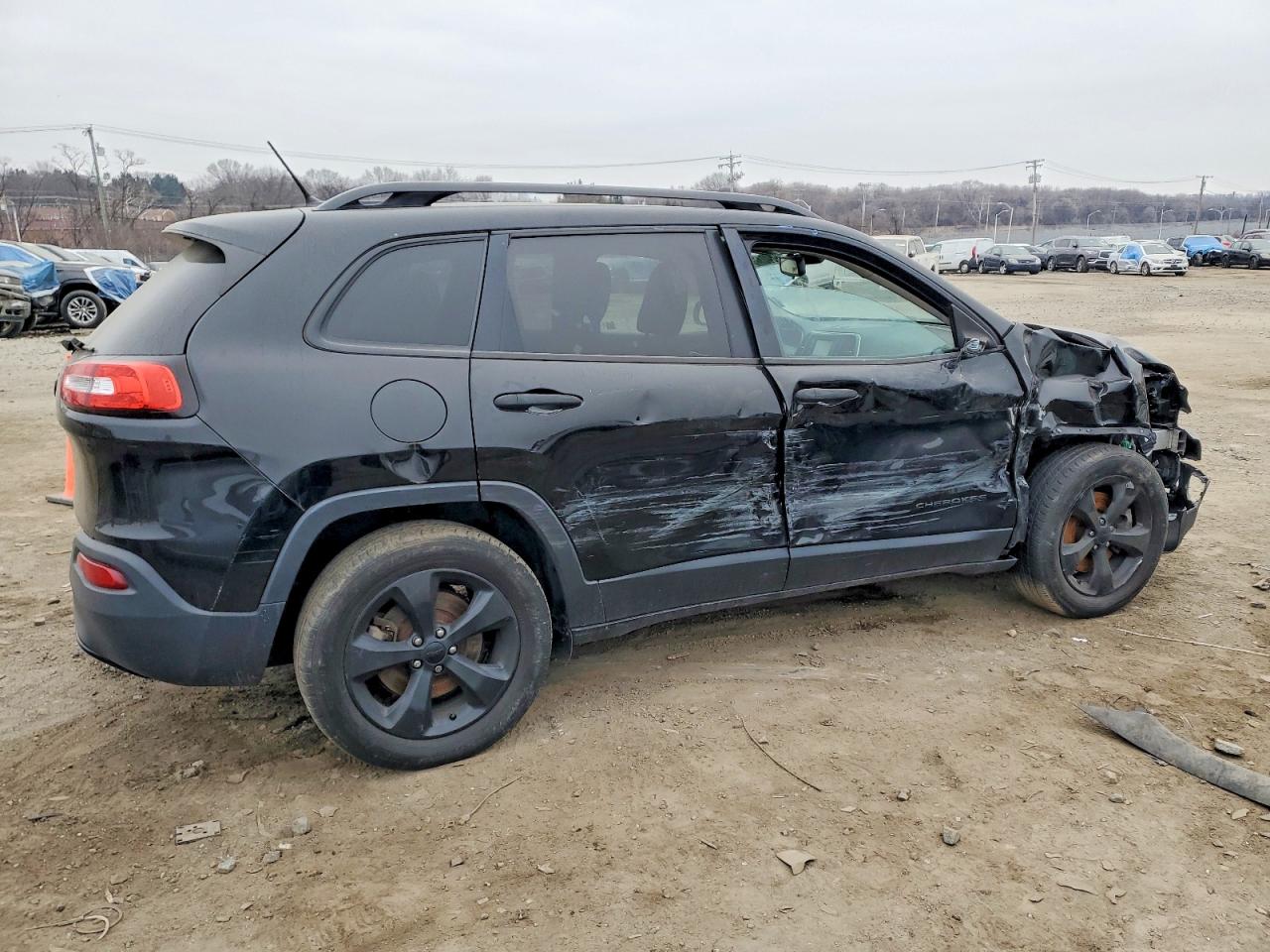 2017 JEEP CHEROKEE SPORT photo 3