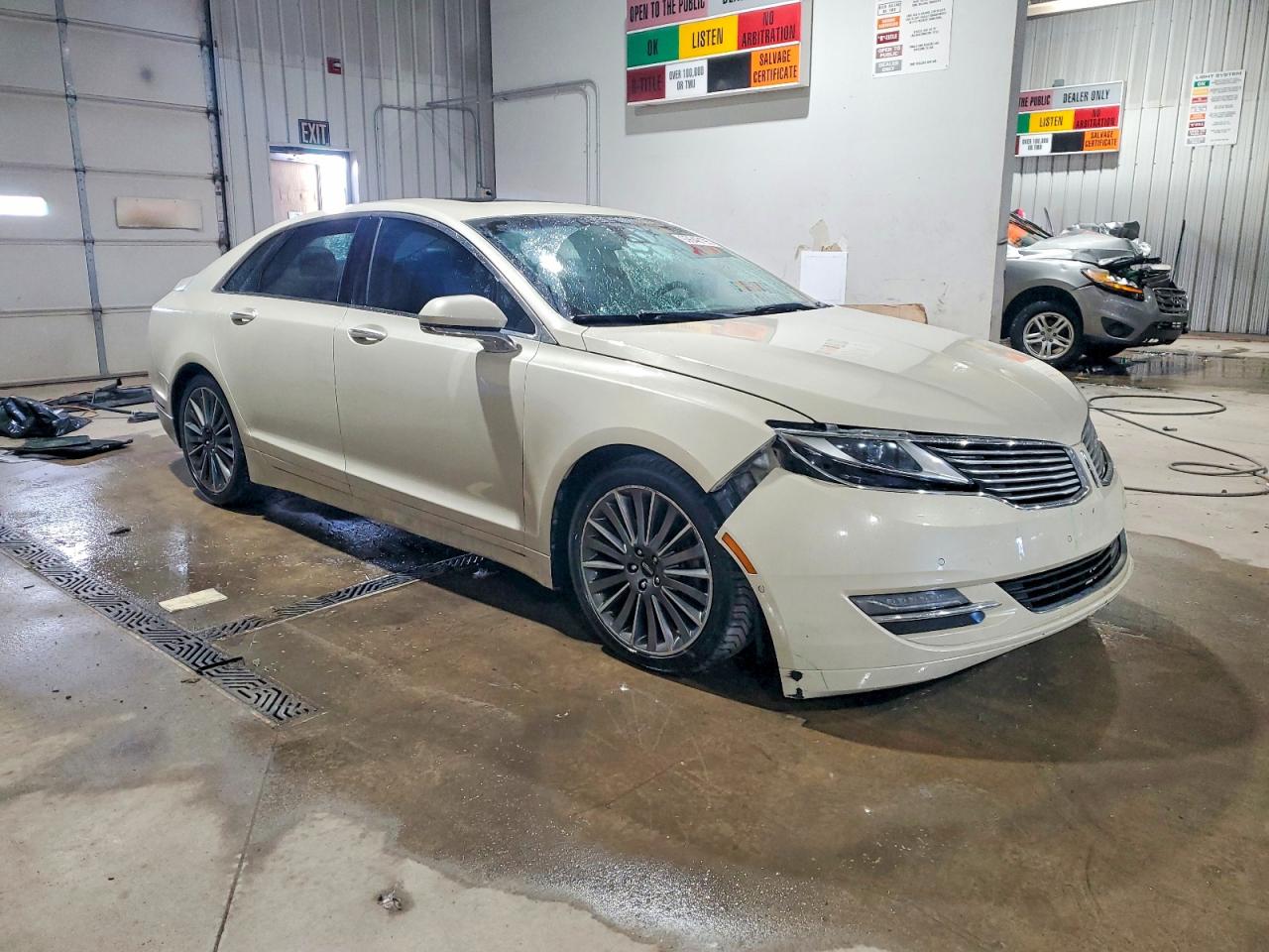 2014 LINCOLN MKZ photo 4