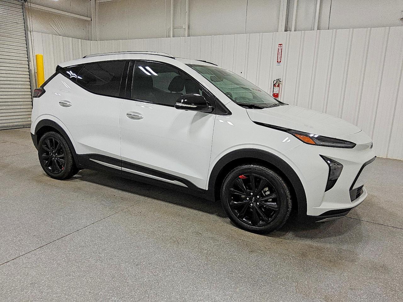 2023 CHEVROLET BOLT EUV PREMIER photo 4