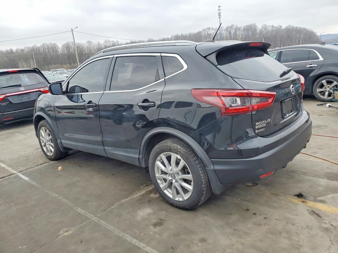 2020 NISSAN ROGUE SPORT SV photo 3