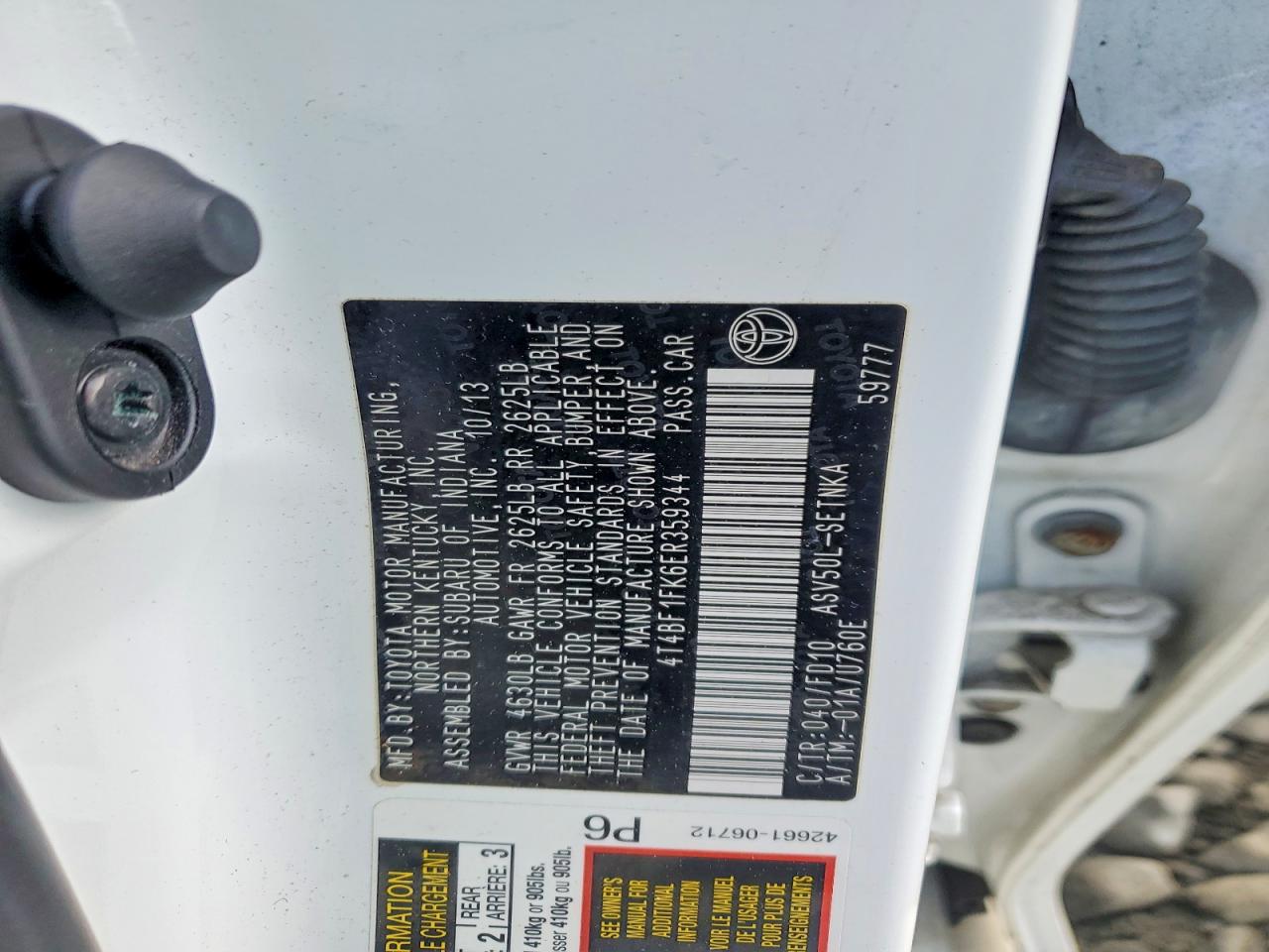 2014 TOYOTA CAMRY L photo 12