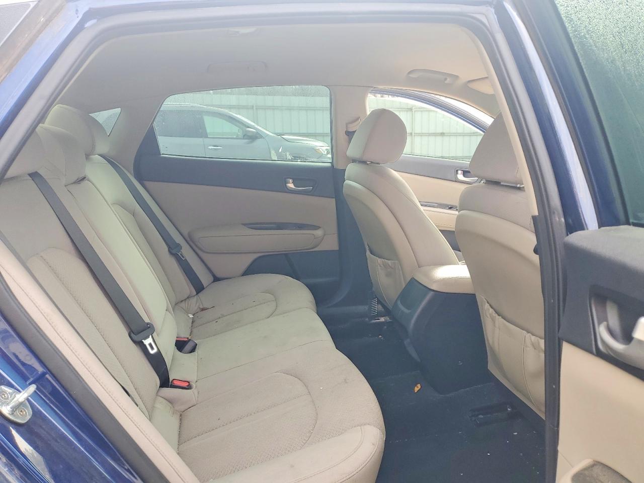 2016 KIA OPTIMA LX photo 10