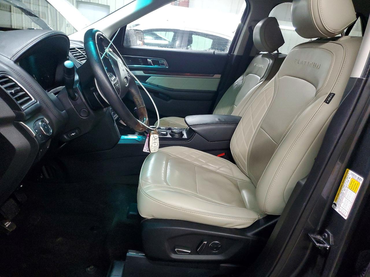 2017 FORD EXPLORER PLATINUM photo 7