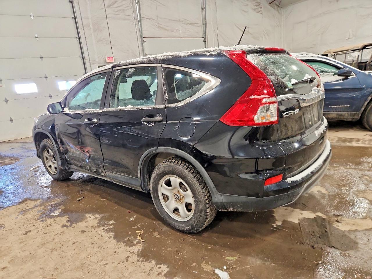2015 HONDA CR-V LX photo 2
