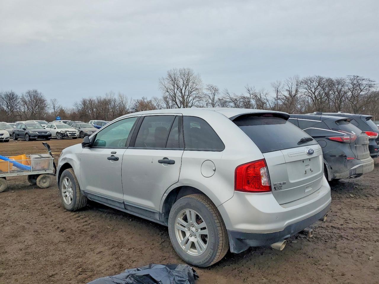 2012 FORD EDGE SE photo 2