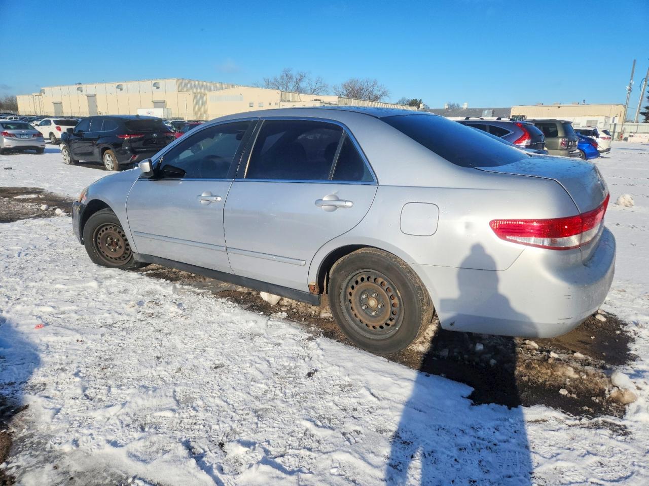 2003 HONDA ACCORD LX photo 2